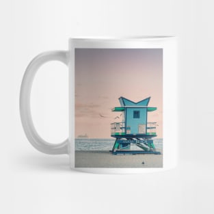 Lifeguard Building on the Miami Beach - Aesthetic Mug